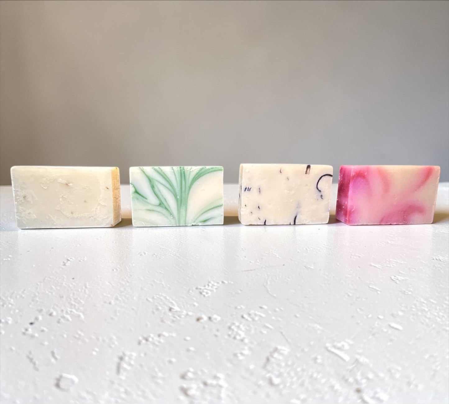 Bud Bliss Botanical Shampoo Bars